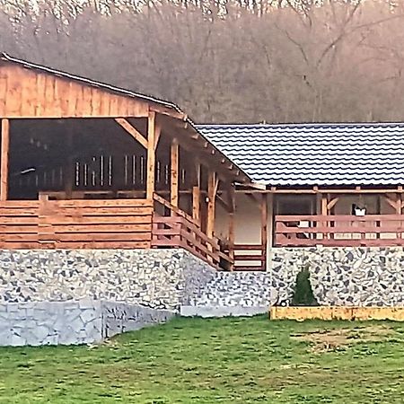 Casa Claudiu Villa Ieşelniţa Bagian luar foto