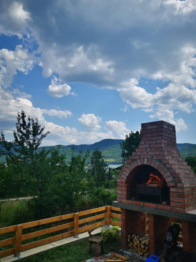 Casa Claudiu Villa Ieşelniţa Bagian luar foto