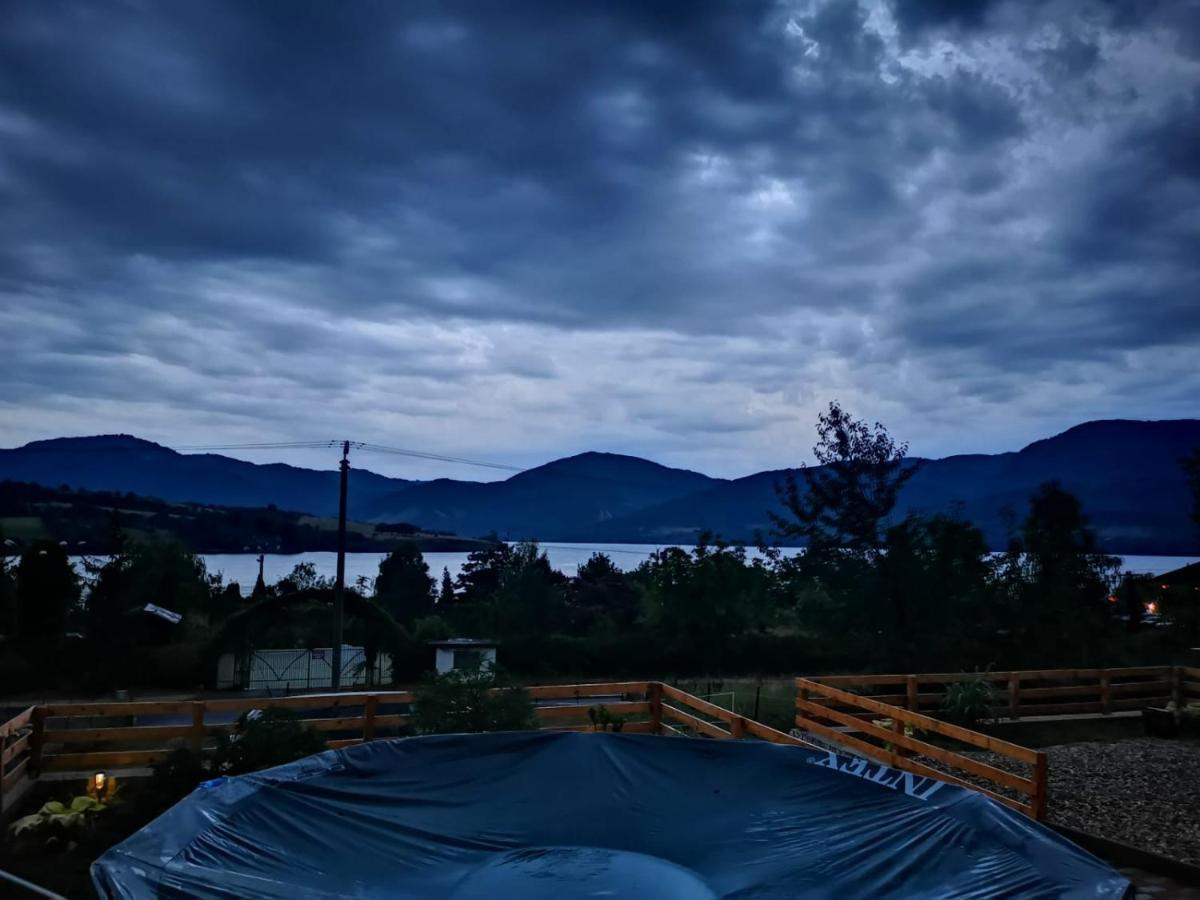 Casa Claudiu Villa Ieşelniţa Bagian luar foto