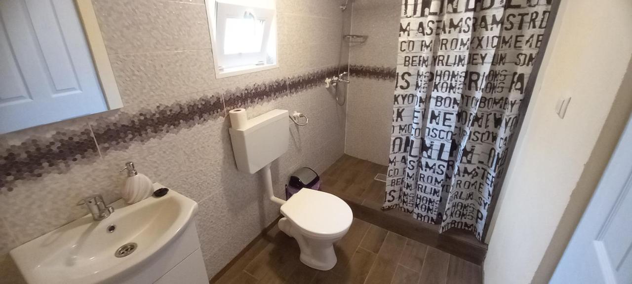 Casa Claudiu Villa Ieşelniţa Bagian luar foto