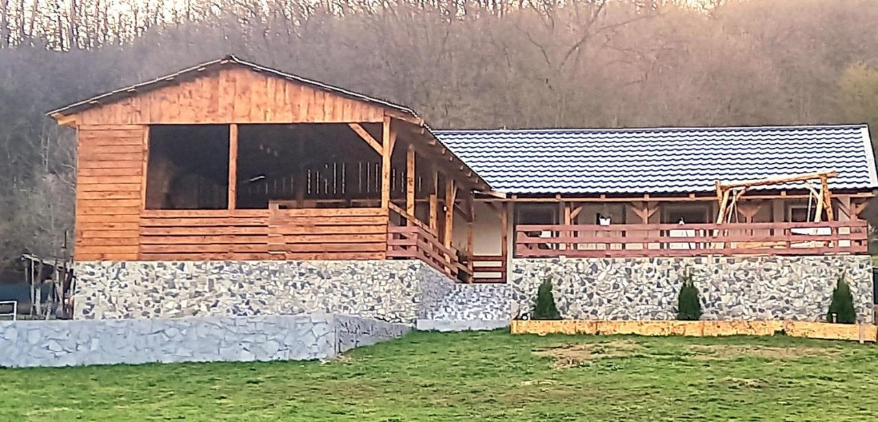 Casa Claudiu Villa Ieşelniţa Bagian luar foto